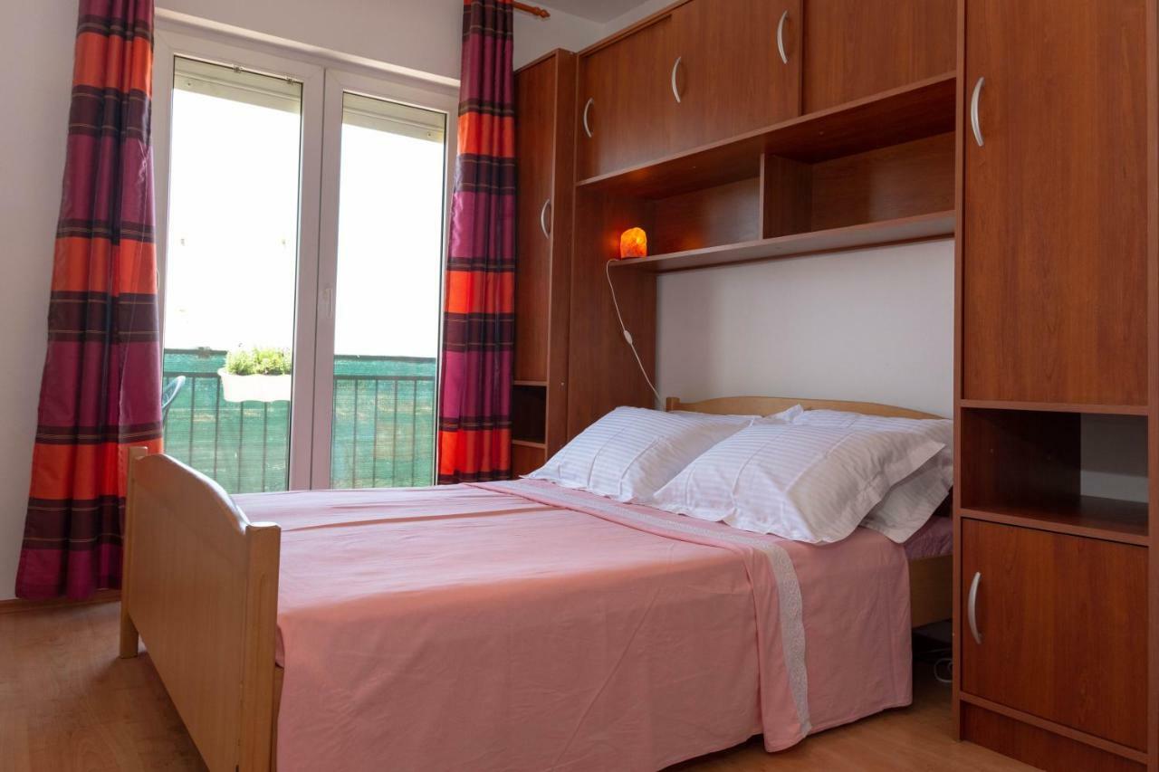 Ferienwohnung Antonio Kaštela Exterior foto