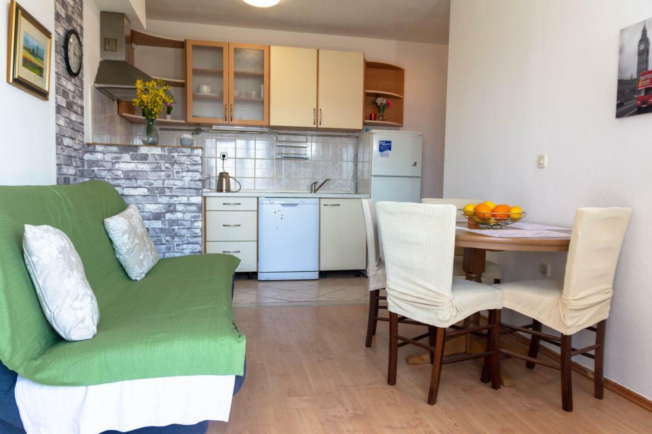 Ferienwohnung Antonio Kaštela Exterior foto